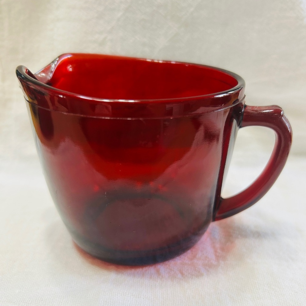 Anchor Hocking creamer, royal ruby. Color is great, excellent condition.